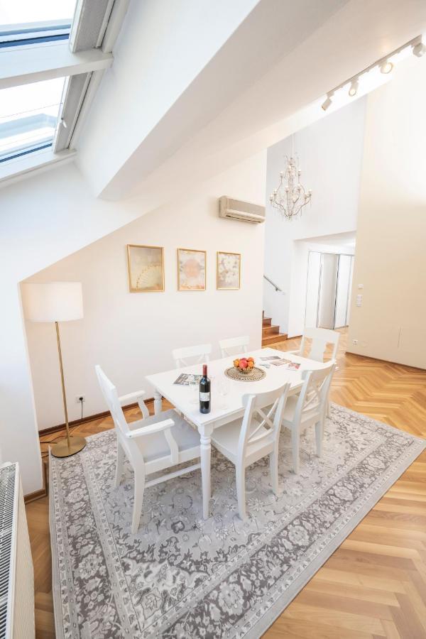Penthouse Staatsoper Apartamento Viena Exterior foto